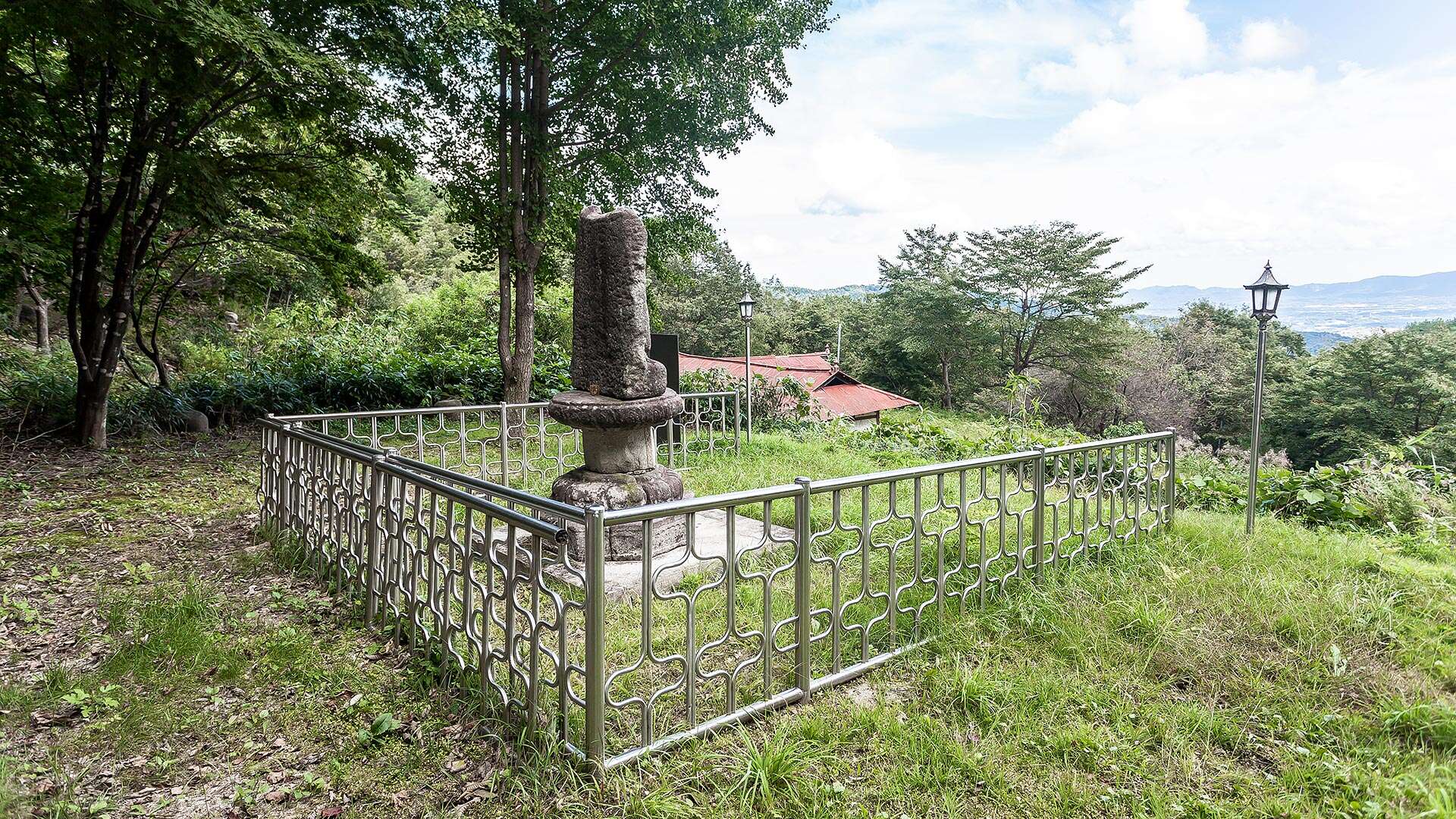 보광리석조여래좌상