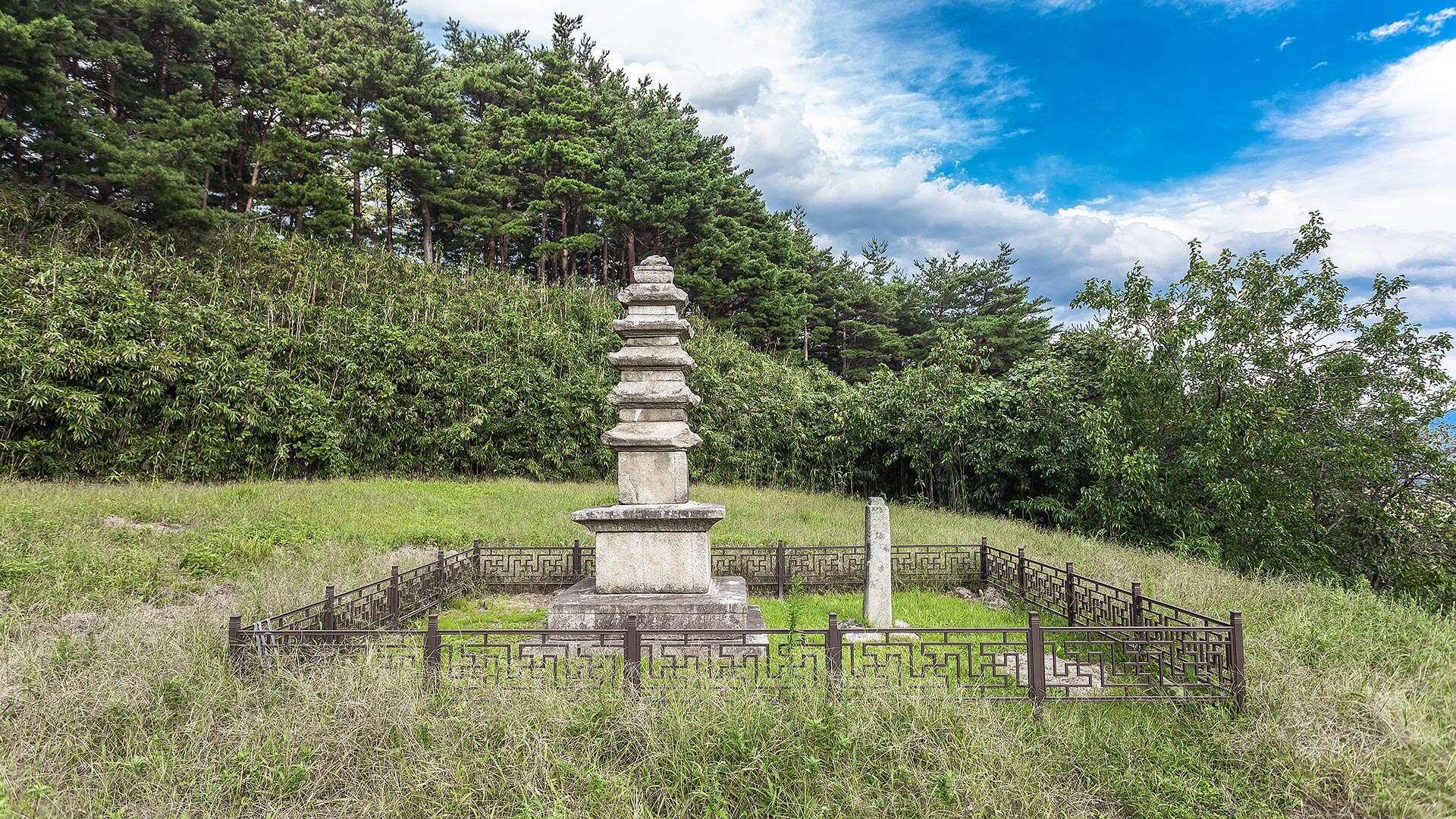 관음리 오층석탑