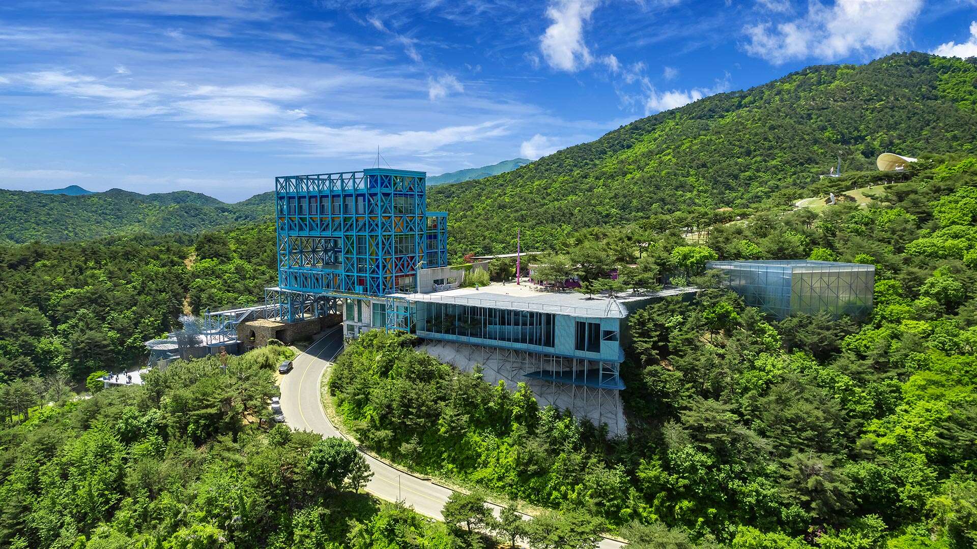 하슬라아트월드