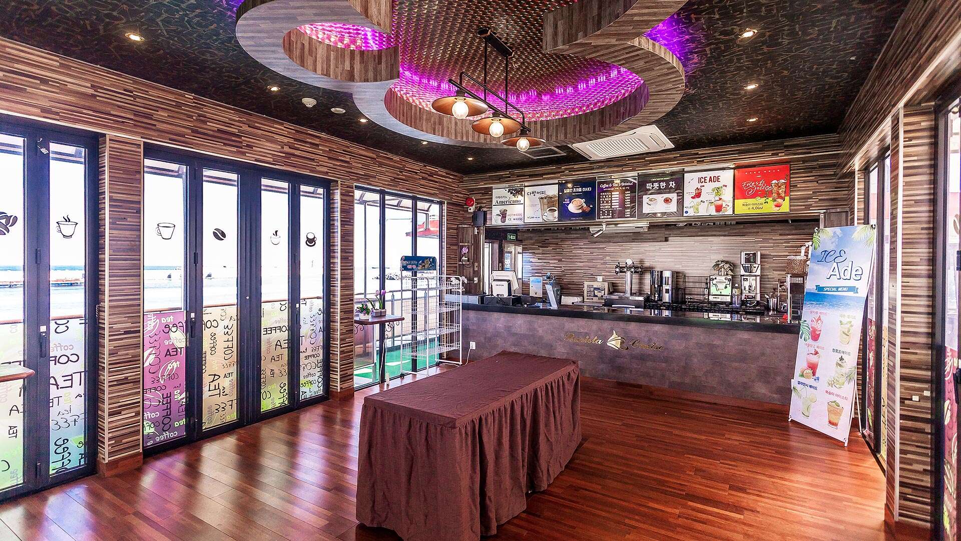 해피아워크루즈