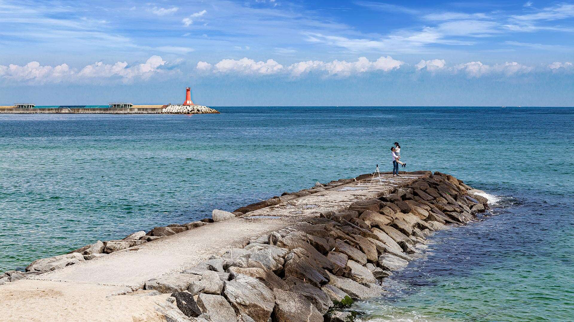 People enjoying the filming site of Guardian 03