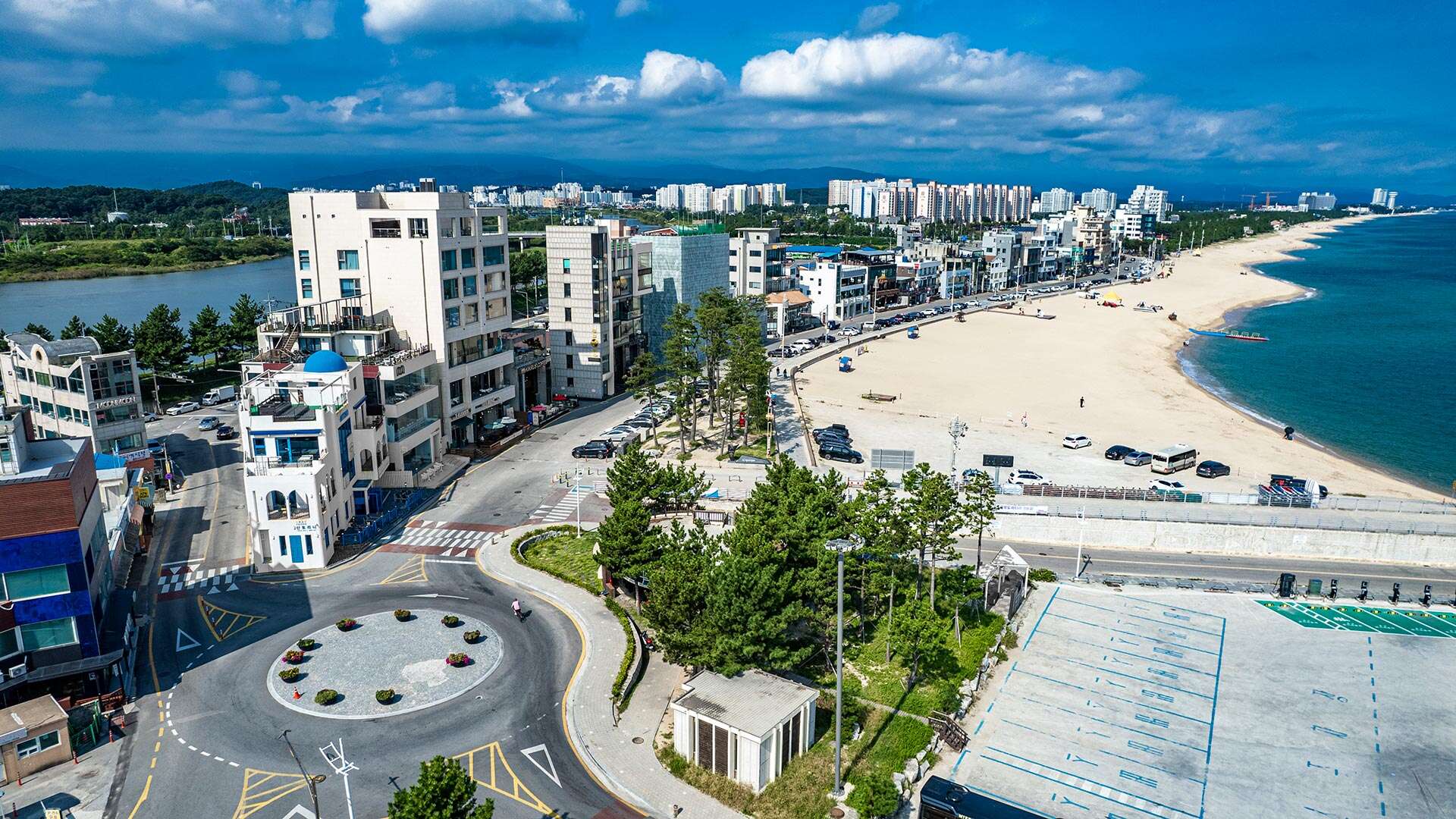 Gangneung Coffee Street seen from the sky 01
